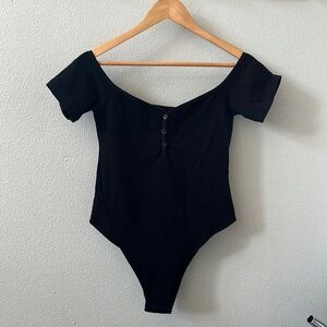 Scoop neck body suit